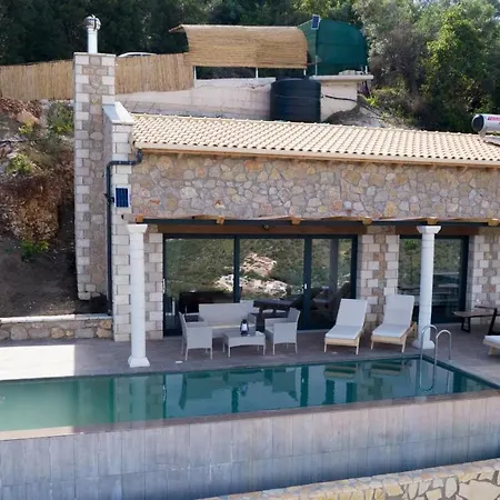 Vila Lefkas Luxury