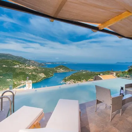 Vila Lefkas Luxury