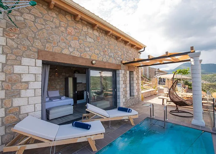 Lefkas Luxury