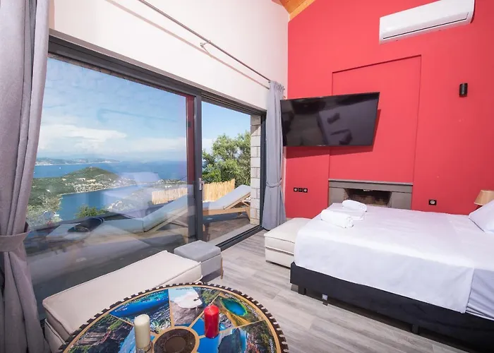 Lefkas Luxury Villa