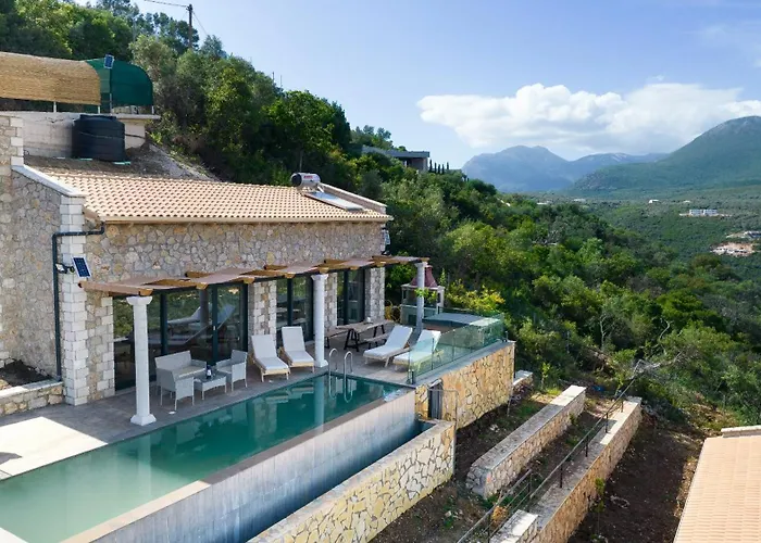 Lefkas Luxury Sivota